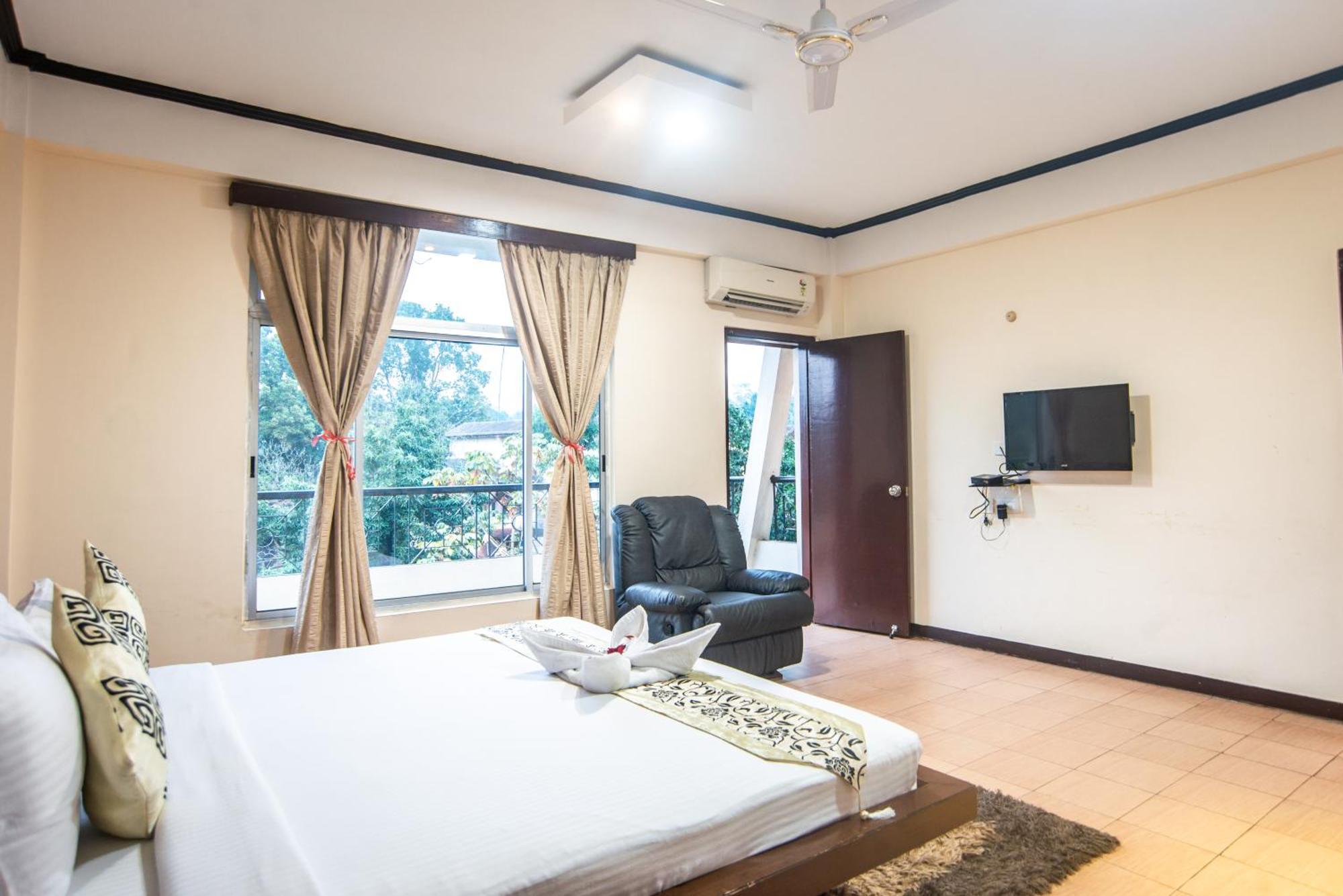 Polo Tura Hotel Екстериор снимка