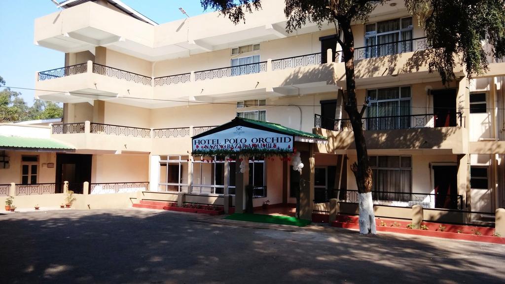 Polo Tura Hotel Екстериор снимка
